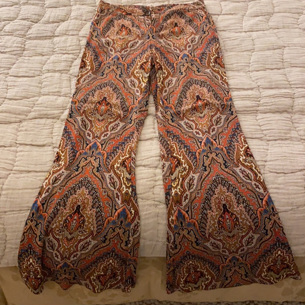 Printed boot leg pants
